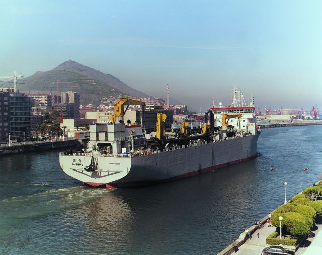 16,500 m T.S. HOPPER DREDGERS. Foto 4